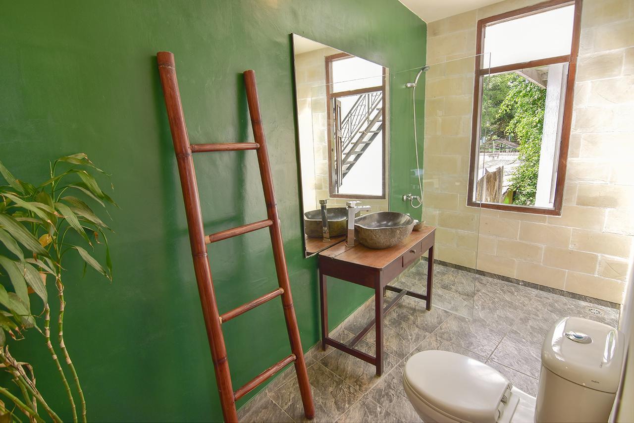 Tiga Lima Homestay Yogyakarta Exterior foto